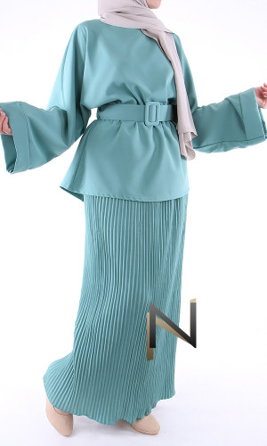 Suit ERG52 tunic and pleated skirt